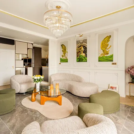 Apartment Merveil Signature Hoche - Eiffel Tower View