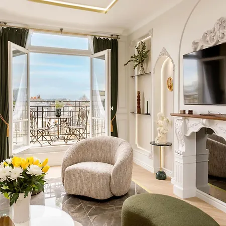 Merveil Signature Hoche - Eiffel Tower View Apartment Paris