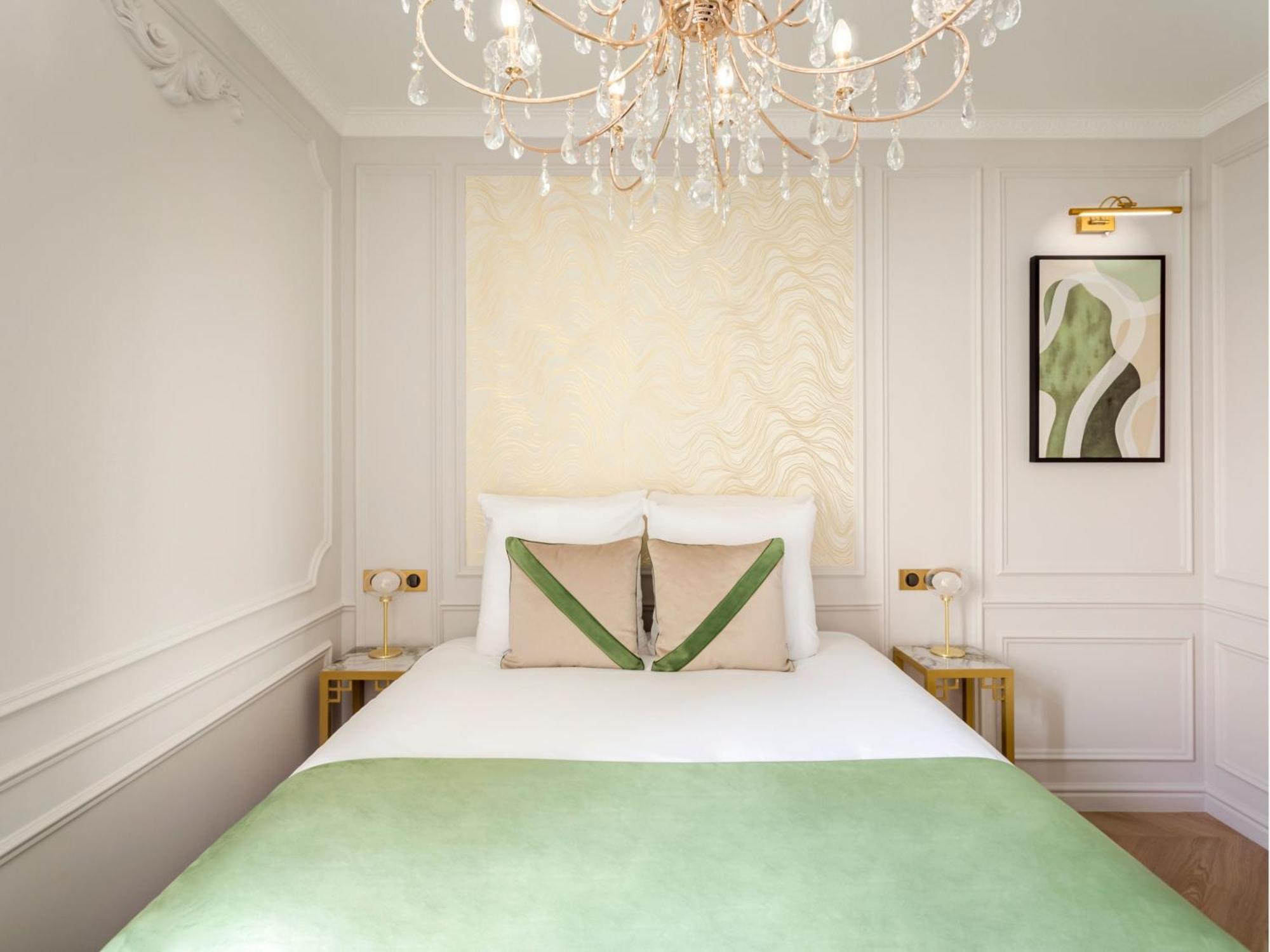 Apartment Merveil Signature - Hoche - Eiffel Tower View *